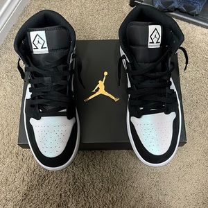 Jordan 1 Mid Diamond Shorts